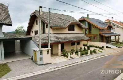 Casa com 3 dormitórios à venda, 250 m² por r$ 1.200.000,00 - alto capivari - campos do jordão/sp