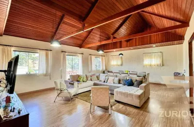 Casa com 3 dormitórios à venda, 260 m² por r$ 850.000,00 - floresta negra - campos do jordão/sp