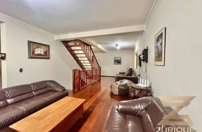 Casa com 4 dormitórios para alugar, 300 m² por r$ 5.000,00/mês - vila matilde - campos do jordão/sp