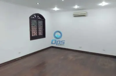 Casa com 3 quartos para alugar na Rua Tocantins, Gonzaga, Santos
