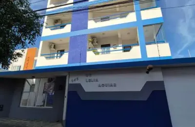Apartamento com 3 quartos para alugar na Avenida Braulino Santos, 345, Candeias, Vitória da Conquista