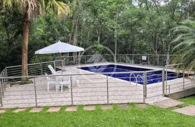 Duplex com vista mar a venda em jurerê. codigo: 30438