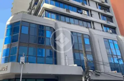 Sala comercial com ótima localização bem no centro da cidade. codigo: 48294