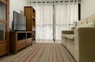 Belo apartamento a 1 quadra da beira-mar norte, centro/florianópolis-sc codigo: 62883