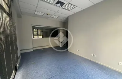 Loja comercial com terraço no centro de florianópolis codigo: 65281