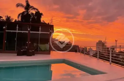 Descubra a casa dos seus sonhos em agronômica, florianópolis! codigo: 68515