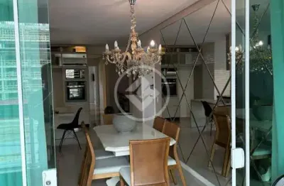 Apartamento de cinema mobiliado com 2 suítes e 1 dormitório codigo: 77690