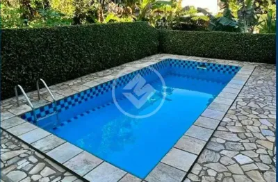 Linda casa, localizada no bairro, pantanal, próximo a ufsc codigo: 116540