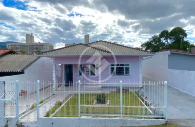Casa com 3 quartos à venda na Rua Maria das Dores Alexandre Tavares, 20, Serraria, São José