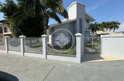 Casa com 3 quartos à venda na Carianos, 140, Carianos, Florianópolis