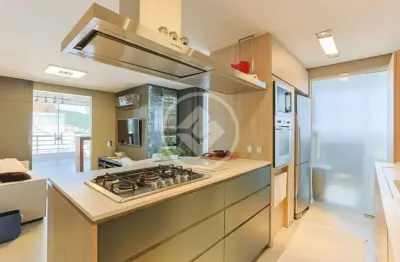 Cobertura mobiliada alto padrão na trindade – 138,83 m² | 2 dormitórios | 1 suíte 