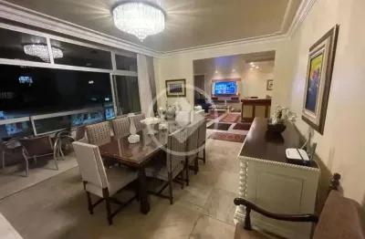 Amplo apartamento 4 dormitórios a poucos metros da beira mar! codigo: 151951