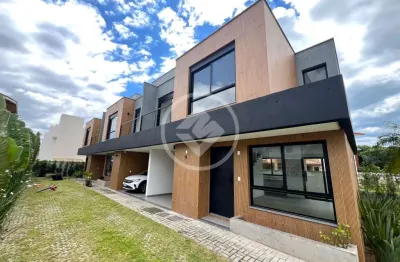 Casa com 3 quartos à venda na Rua Grumixama, 163, Campeche, Florianópolis