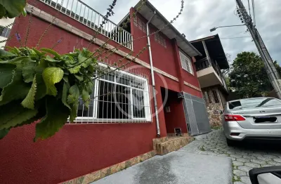 Sobrado vista mar na agronômica 5 minutos da beira mar codigo: 155840