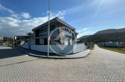 Casa sobrado villa pamplona sul da ilha financiavel ns codigo: 156402