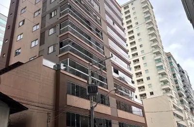 Locação de temporada!! 03 quartos 03 banheiros 02 vagas!! colado no russi