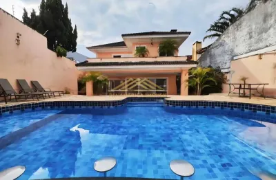 Casa com 4 quartos à venda em Interlagos, São Paulo 