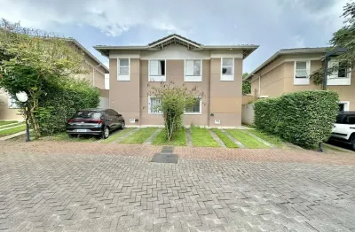 Casa em condomínio fechado / cotia - 2 quartos - 2 banheiros - 2 vagas