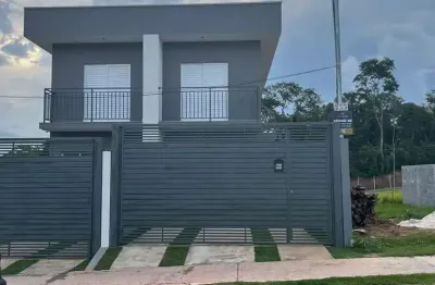 Casa á venda pronta pra morar - cotia/ 3 dormitórios - 1 suíte - 2 banheiros - 2 vagas