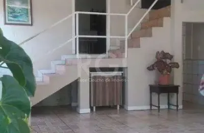 Boletto imóveis vende casa com113m², 2 dormitórios, cozinha, sala , garagem para