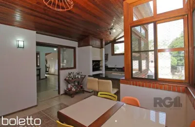 Cobertura para comprar no bairro petrópolis com 3 quartos
