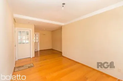 Excelente apartamento de 70,80m² com 2 dormitórios e churrasqueira.