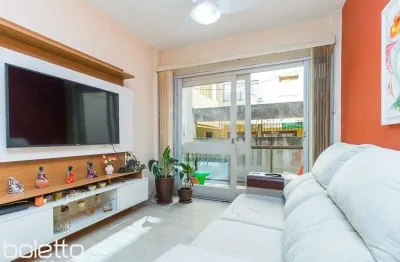 apartamento com 82 m² de área privativa e vaga no bairro Petrópolis