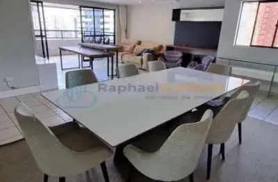Oportunidade de venda de belíssimo e espaçoso apartamento de 4 quartos