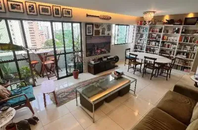 Lindo e espaçoso apartamento disponível para venda no bairro de casa forte