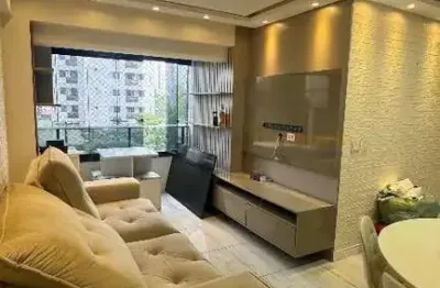 Belíssimo apartamento de 86m², reformado, no bairro da torre