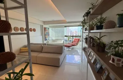 Excelente apartamento de 120m², porteira fechada, disponível para venda no bairro santana