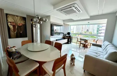 Apartamento reformado e com móveis planejados, disponível para venda, no bairro da madalena