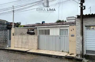 Casa para venda no ipsep 03 quartos, quintal ,aceita financiamento