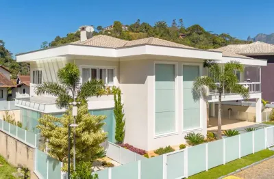 Casa em condomínio fechado com 4 quartos à venda na Rua Oscar José da Silva, 350, Pimenteiras, Teresópolis