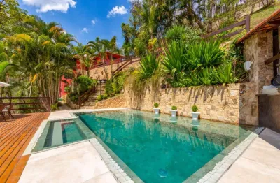 Casa em condomínio fechado com 7 quartos à venda na Rua Paulo Roberto de Oliveira, Itaipava, Petrópolis