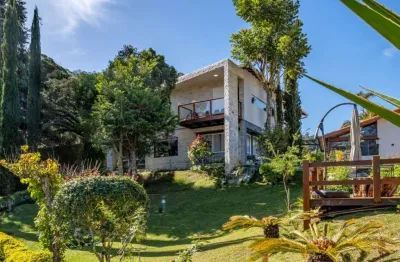 Casa com 3 quartos à venda na Rua Marquês do Sapucaí, 140, Golfe, Teresópolis