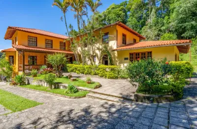 Casa com 9 quartos no parque do imbuí, teresópolis.