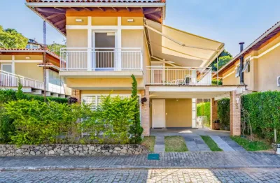 Casa com 4 quartos em condomínio em nogueira, petrópolis.