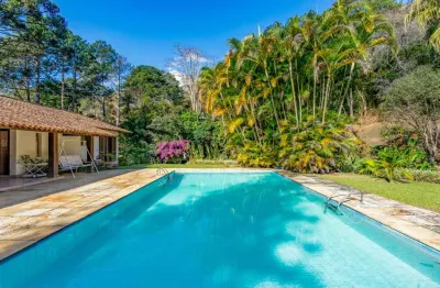 Casa com 4 quartos em condomínio em araras, petrópolis.