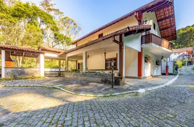 Casa com 4 quartos em condomínio na granja guarani, teresópolis.