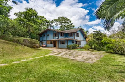 Casa em condomínio fechado com 4 quartos à venda na Rua Benjamim Galloti, 757, Itaipava, Petrópolis