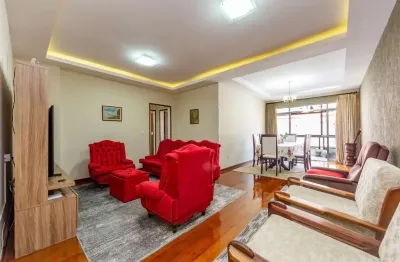 Amplo apartamento de 3 quartos no alto, teresópolis.