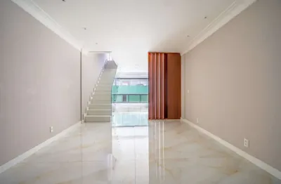 Cobertura com 3 quartos à venda na Avenida Barão do Rio Branco, 2701, Centro, Petrópolis