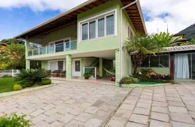 Casa com 4 quartos à venda na Rua Iguaçu, 165, Parque do Ingá, Teresópolis