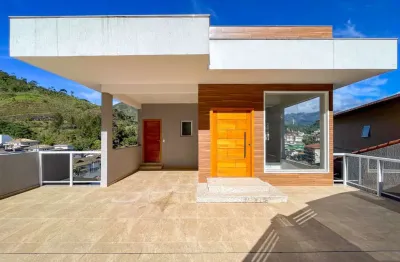 Casa com 3 quartos à venda na Rua Joaquim Galvão, 266, Tijuca, Teresópolis