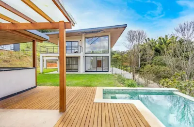 Casa em condomínio fechado com 3 quartos à venda na Estrada do Rio Acima, 67, Pedro do Rio, Petrópolis