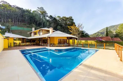 Casa com 7 quartos no Green Valley, em Albuquerque - Teresópolis/RJ