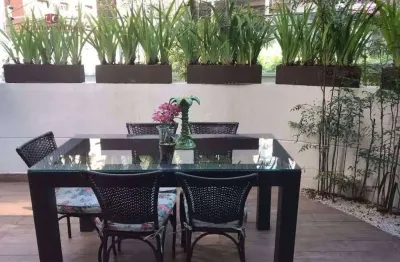 Casa à venda en condomínio fechado de alto padrão na vila andrade-morumbi. 3 suites, 2 vagas, 170m2.