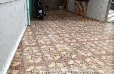 Casa com 3 quartos à venda na Rua Luís de Camões, Solemar, Praia Grande