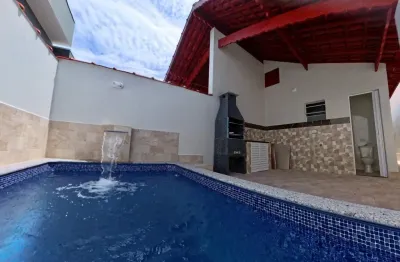 Casa nova com piscina e acabamento moderno, florida mirim, mongaguá/sp